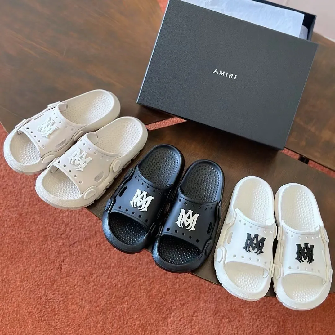 Men's shoes 💰P320💰amiri high-end boutique luxury slippers, 1:1 high-end quality, casual and sunny, loose and comfortable, the highest version of high-quality boutique, a must-have in summer! Code number: 39--46